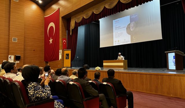 Prof.Dr.İhsan Süreyya Sırma konulu vefa programı düzenlendi