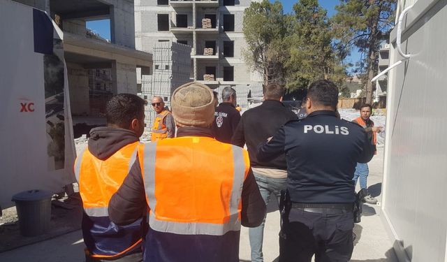 Adıyaman'da inşaat şantiyesinde kavga: 1 işçi çekiçle yaralandı