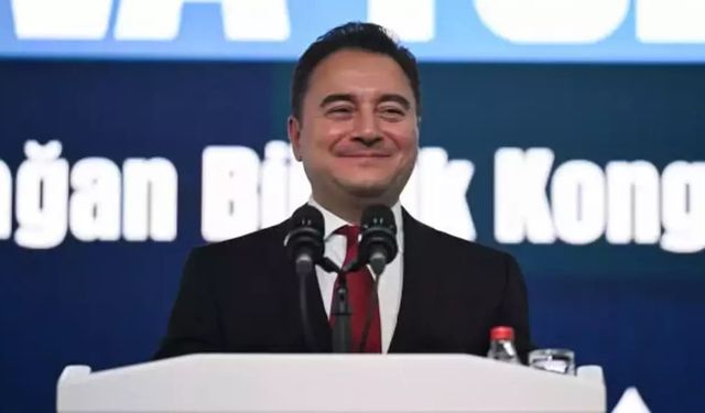 Ali Babacan DEVA Partisi genel başkanlığına yeniden seçildi