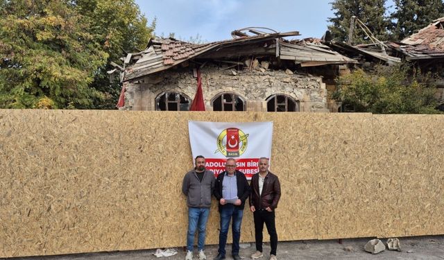 Anadolu Basın Birliği Adıyaman Şubesi'nden şehirdeki kültürel miras ve imar kararları açıklaması  - Videolu Haber