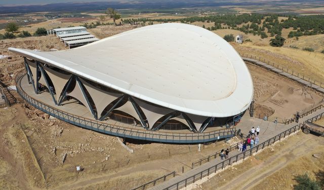 DOSYA HABER - Binlerce yıllık bulgularıyla "tarih yazımını değiştiren" arkeolojik alan: Göbeklitepe