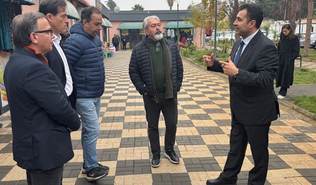 Alman heyet, depremden etkilenen esnafı ziyaret etti