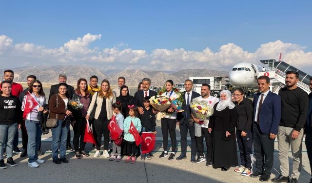 Pınar Benek'e, Şırnak'ta coşkulu karşılama