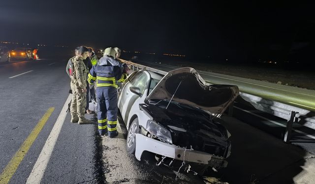 Yoldaki lastiği kaldırmak isterken hayatını kaybetti