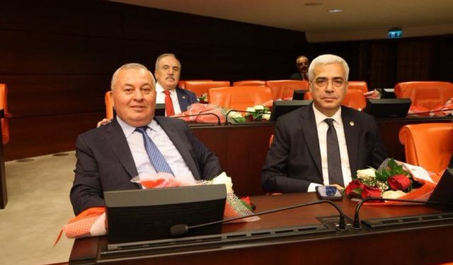 Cemal Enginyurt Demokrat Parti’den istifa etti