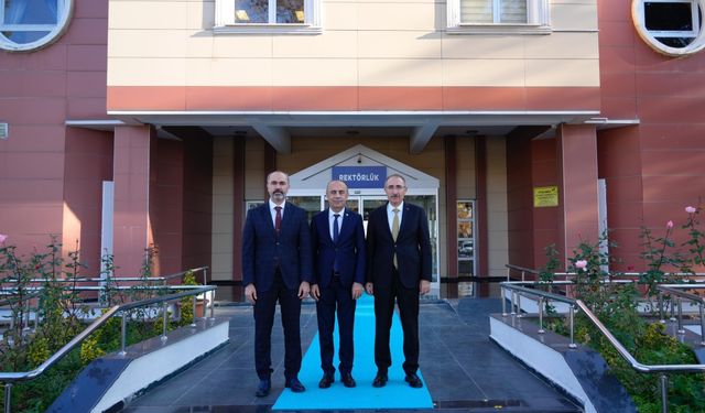 Adıyaman Üniversitesi İle Bayburt Üniversitesi Arasında İş Birliği Protokolü İmzalandı