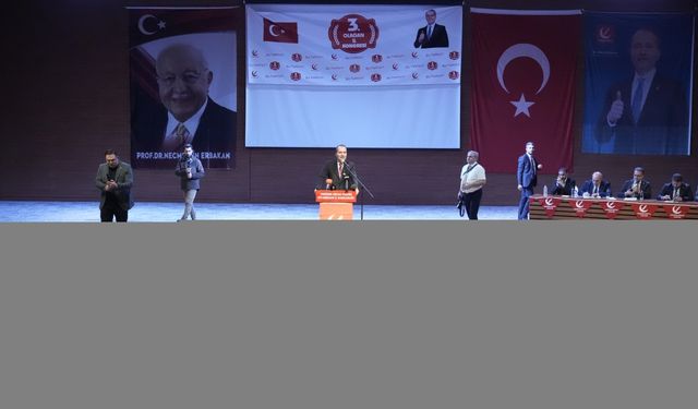 Erbakan, Diyarbakır'da temaslarda bulundu