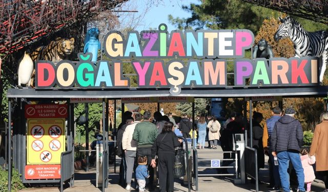 Gaziantep Hayvanat Bahçesi yeni yılı ziyaretçilerle karşıladı