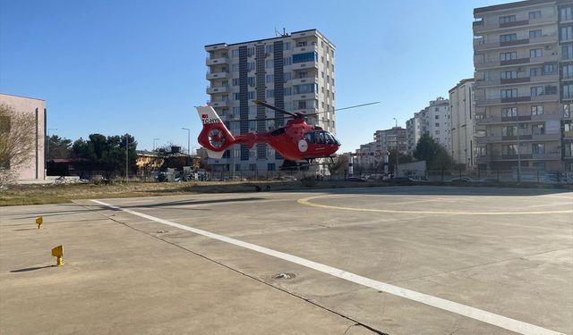 Ambulans helikopter lösemi hastası için havalandı