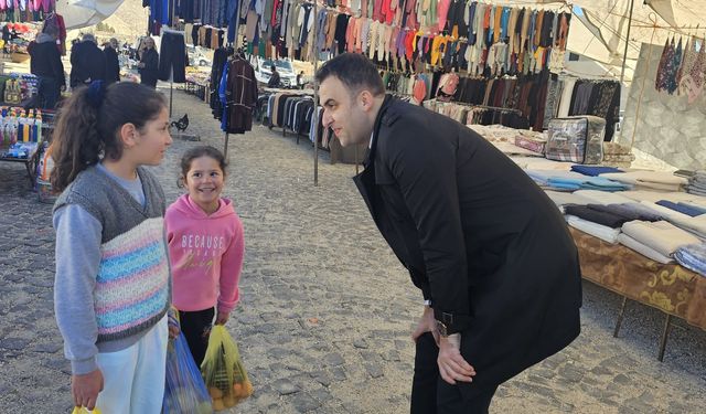 Hasankeyf Kaymakamı İmrak semt pazarını ziyaret etti