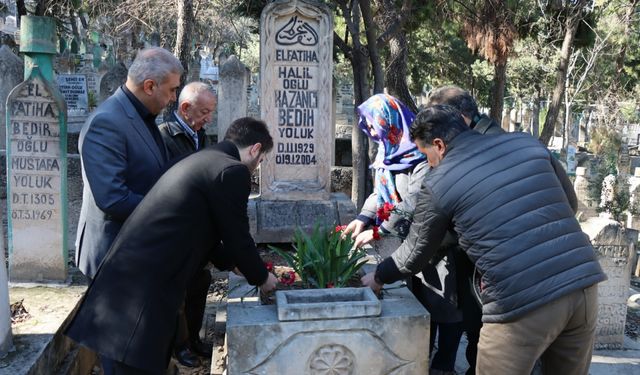 Kazancı Bedih, mezarı başında anıldı