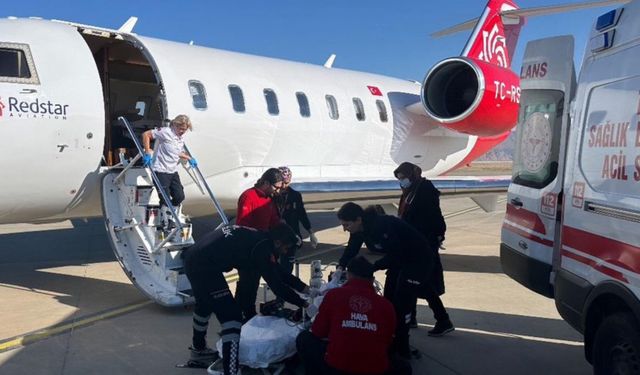 Şırnak'ta ambulans uçak 4 yaşındaki çocuk için havalandı