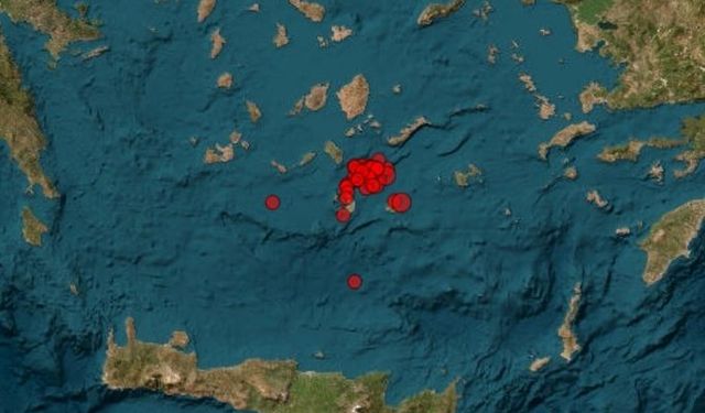 Ege Denizi'nde 1 saat içerisinde 4 deprem meydana geldi