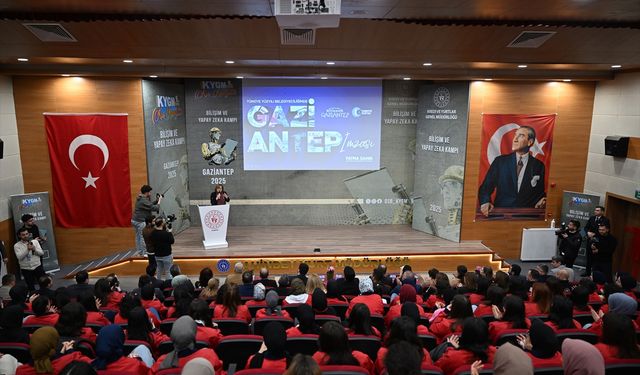 Gaziantep'te Bilişim ve Yapay Zeka Kampı başladı