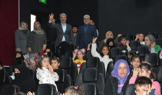 Besni Belediyesi'nden Sinema Etkinliği