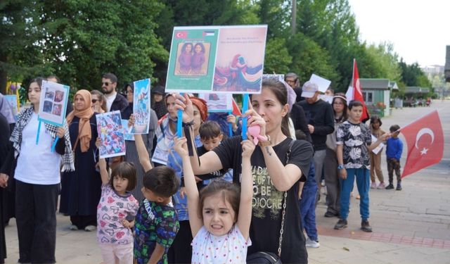 Adıyaman'lı çocuklardan Filistinli kardeşlerine barış mesajı