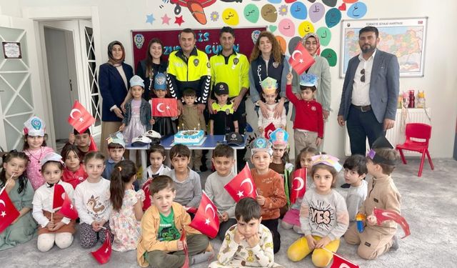 Anaokolu Öğrencilerine Polislik Mesleği Tanıtıldı