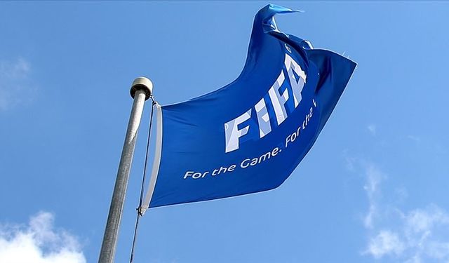 FIFA'dan Türk kulüplerine transfer yasağı!