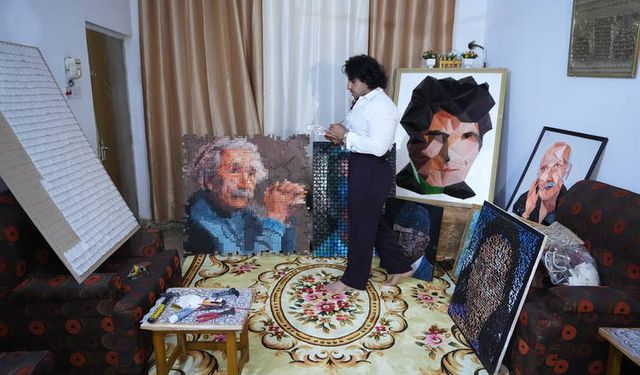 Iraklı ressam'dan "çivi ve piksel sanatıyla" sıra dışı tablolar
