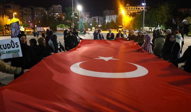 İsrail'in Gazze'ye yönelik saldırıları Mardin'de protesto edildi