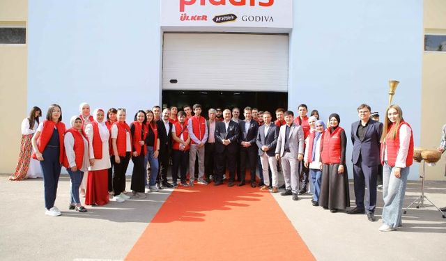 Ülker, Özbekistan'da satış dağıtım merkezi açtı