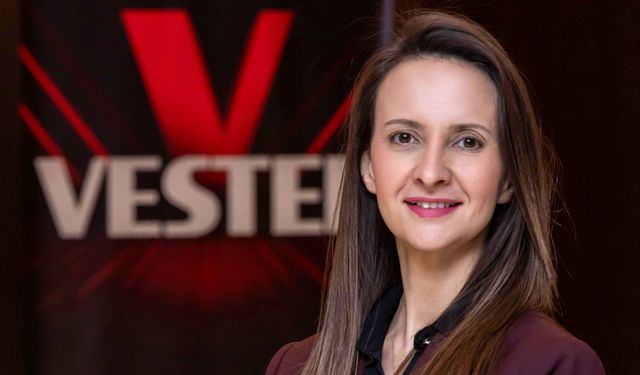 Vestel, Milli yüzücü Kuzey Tunçelli'ye sponsor oldu