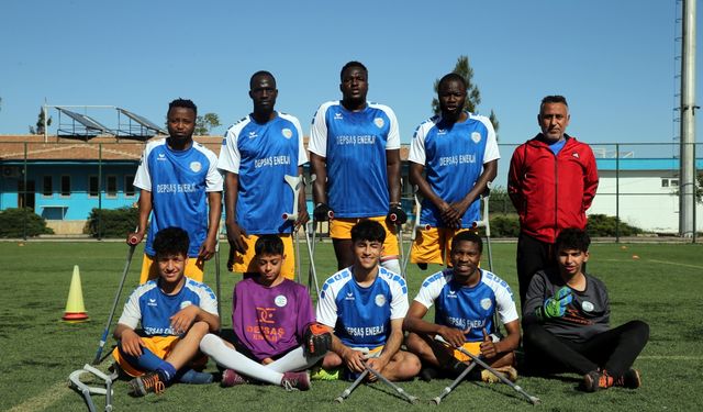 Grema, Bir ayağını kaybetse de futbol sevgisi bitmedi