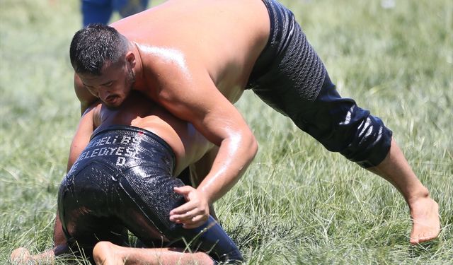 Yağlı Güreş Ligi'nin 2. etabı, Gaziantep'te başladı