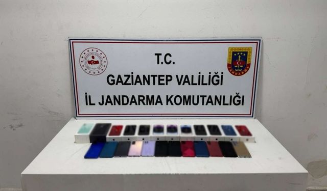 Kaçakçılık operasyonunda 4 şüpheli yakalandı
