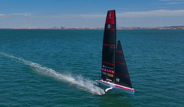 Alfa Romeo, Luna Rossa yelken takımının resmi sponsoru oldu