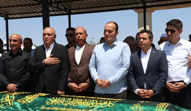 Ölü bulunan otizmli 10 yaşındaki çocuk toprağa verildi