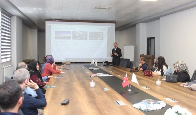 e-ticaret ve e-ihracat fırsatları anlatıldı