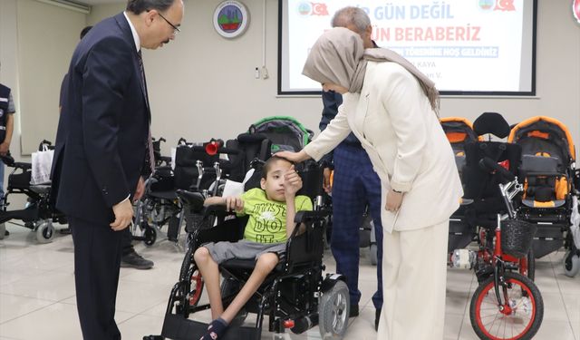 Siirt’te Özel Bireylere 27 Medikal Destek Aracı