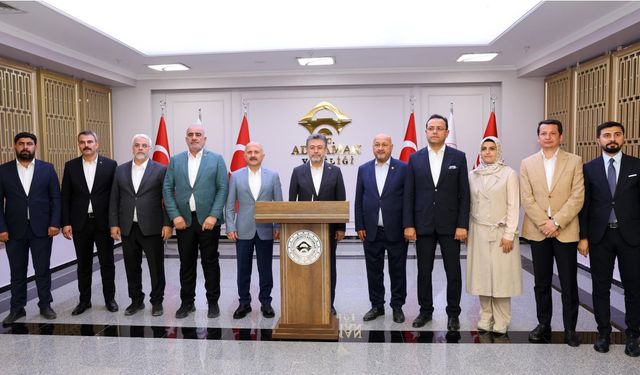 Bakan Yumaklı, Adıyaman'da Sektör Temsilcileriyle Buluştu
