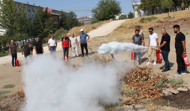 İl Müdürlüğü personeline yangın söndürme eğitimi