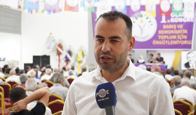 DEM Parti Adıyaman’da bayrak değişimi
