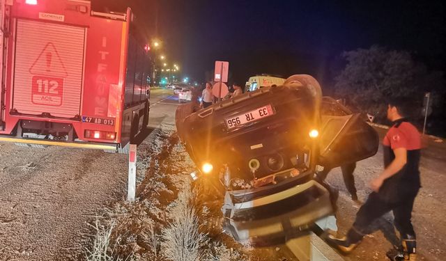 Mardin'de devrilen otomobildeki 3 kişi yaralandı