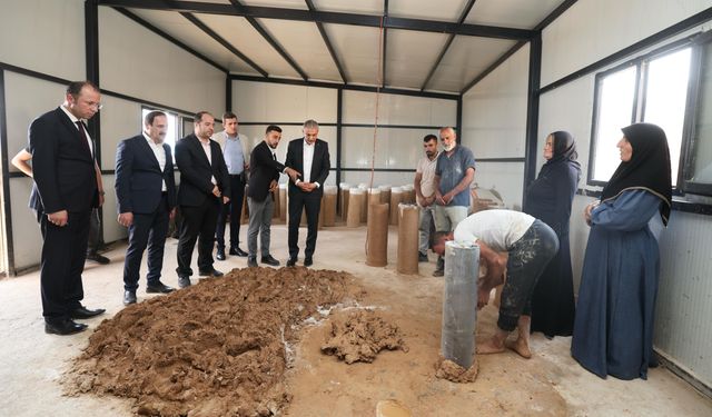 Mardin'de Geleneksel Arı Kovanı Üretim Projesi başladı