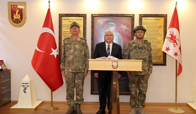 Bakan Güler, 23. Piyade Tümenini inceledi