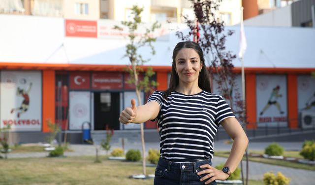 Evin, olimpiyat madalyasıyla güreşe veda ediyor