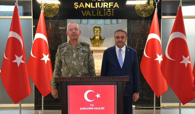 2. Ordu Komutanı Korgeneral Topaloğlu Şanlıurfa Valisi Şıldak'ı ziyaret etti