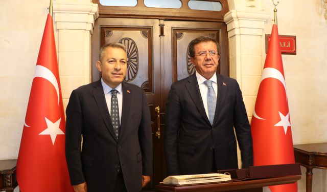 AK Parti Genel Başkan Yardımcısı Zeybekci, Kilis'te konuştu