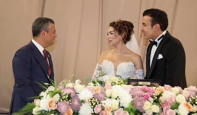 CHP Genel Başkanı Özel, Gaziantep'te nikah törenine katıldı