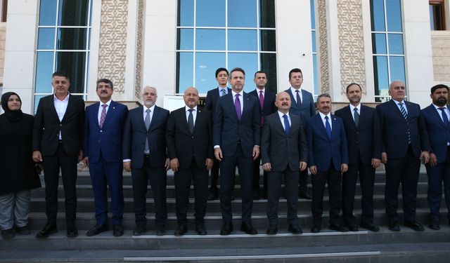 Bakan Bayraktar, Adıyaman'da Konuştu