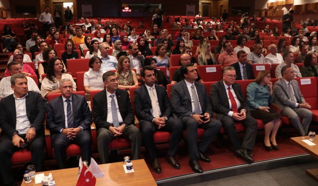Gaziantep’te 11. Makine Halısı Tasarım Yarışması yapıldı