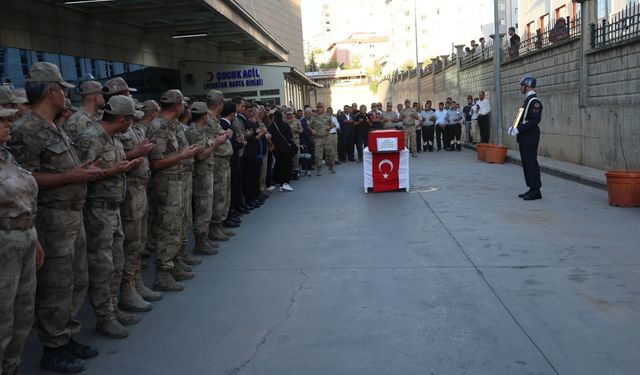 Hayatını kaybeden asker için tören düzenlendi