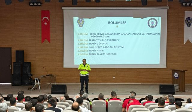 Siirt'te okul servis sürücülerine eğitim semineri