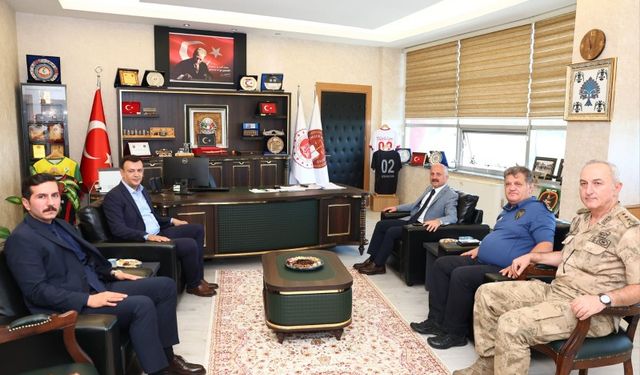 Vali Varol’dan Adliye’ye Ziyaret