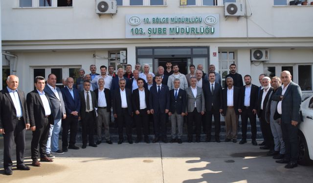 AK Parti Milletvekili Nasıroğlu muhtarlarla buluştu