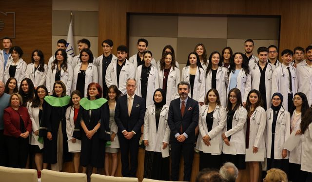 Atılım'da Beyaz Önlük Töreni yapıldı